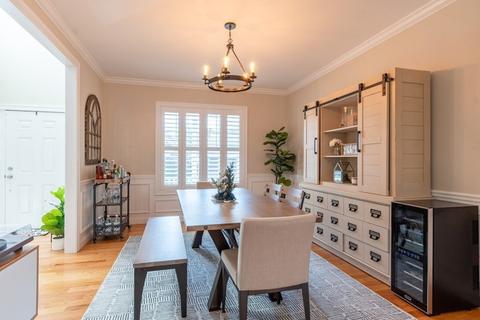 102 Hull St, Beverly, MA 01915 photo 5