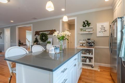 102 Hull St, Beverly, MA 01915 photo 15