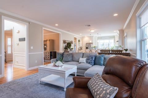 102 Hull St, Beverly, MA 01915 photo 10