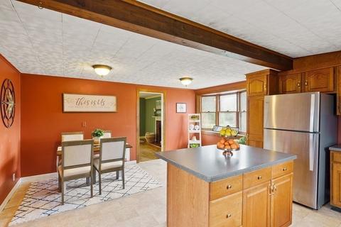 228 Main St, Acton, MA 01720 photo 5