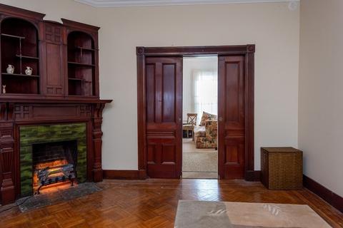 16 Mason St, Gloucester, MA 01930 photo 6