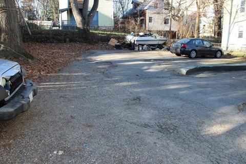 8 Albert St, Worcester, MA 01610 photo 9