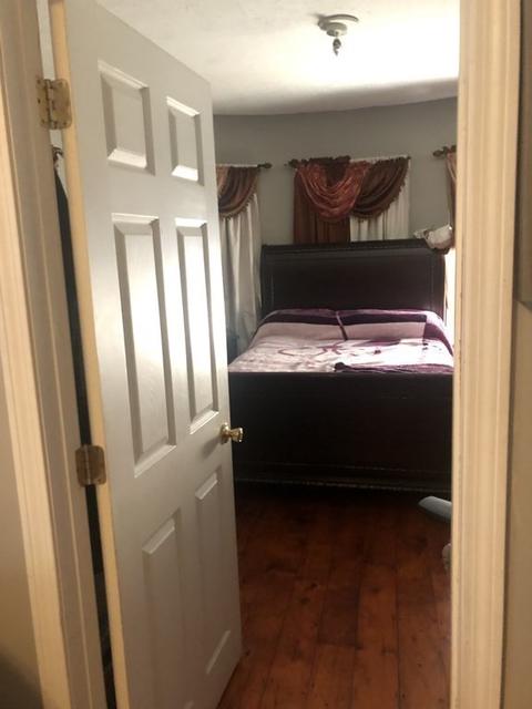 8 Albert St, Worcester, MA 01610 photo 5