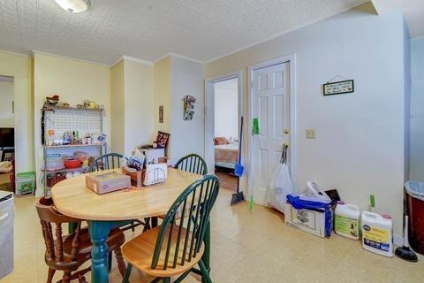 245 Grattan St, Chicopee, MA 01020 photo 22