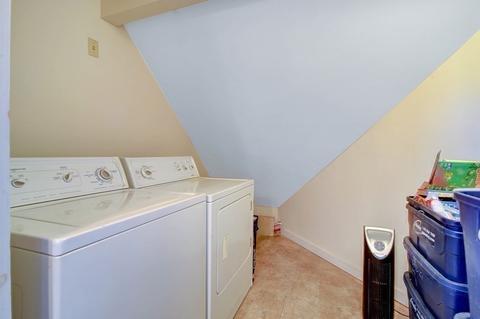 245 Grattan St, Chicopee, MA 01020 photo 29