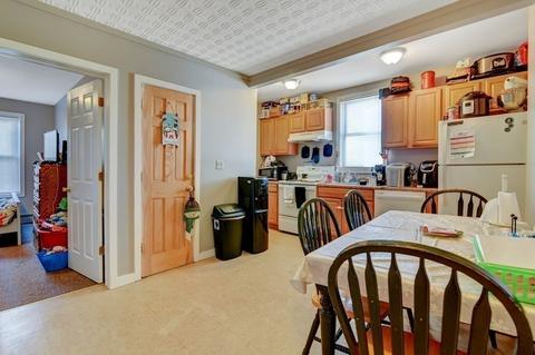 245 Grattan St, Chicopee, MA 01020 photo 12