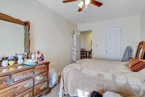 245 Grattan St, Chicopee, MA 01020 photo 20