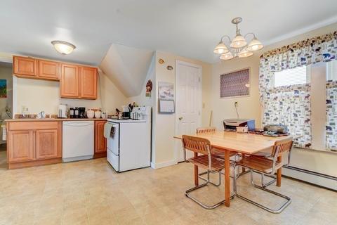 245 Grattan St, Chicopee, MA 01020 photo 26