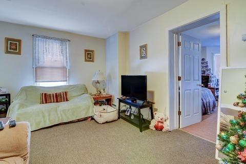245 Grattan St, Chicopee, MA 01020 photo 14