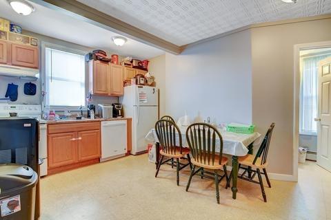 245 Grattan St, Chicopee, MA 01020 photo 11