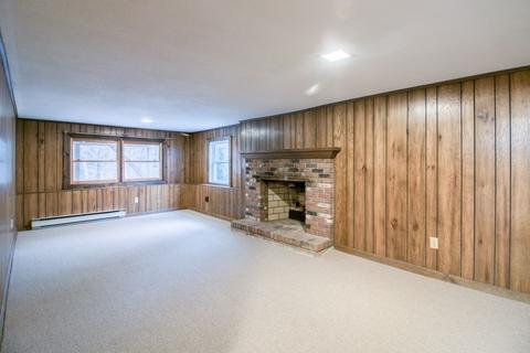 8 Plain St, Easthampton, MA 01027 photo 19