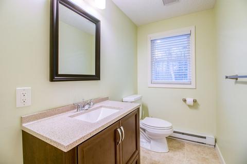 8 Plain St, Easthampton, MA 01027 photo 13