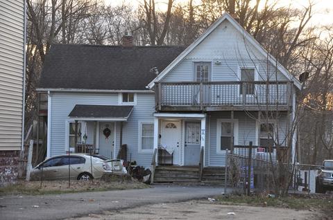 46 Benton St, Springfield, MA 01109 photo 1