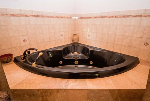 710 Hancock St, Fall River, MA 02721 photo 22
