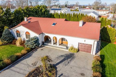 710 Hancock St, Fall River, MA 02721 photo 4