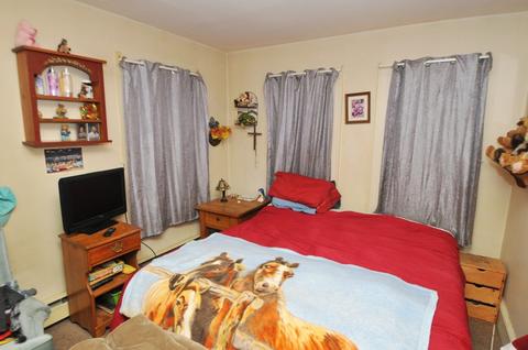 295 Britton St, Chicopee, MA 01020 photo 19
