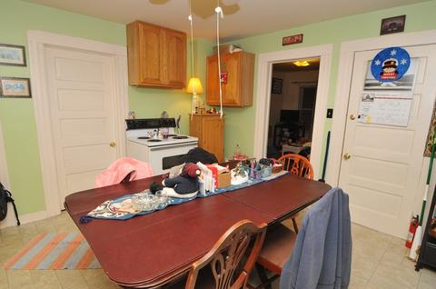 295 Britton St, Chicopee, MA 01020 photo 14