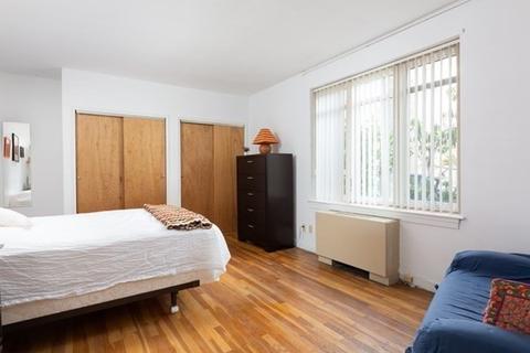 86 Griggs #3, Brookline, MA 02446 photo 6