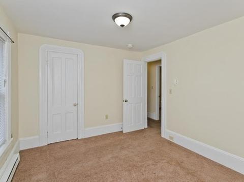 42 Bemis St, Chicopee, MA 01013 photo 23