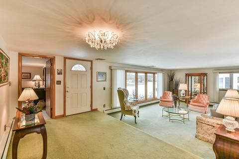 60 Hillside Ave, Webster, MA 01570 photo 17