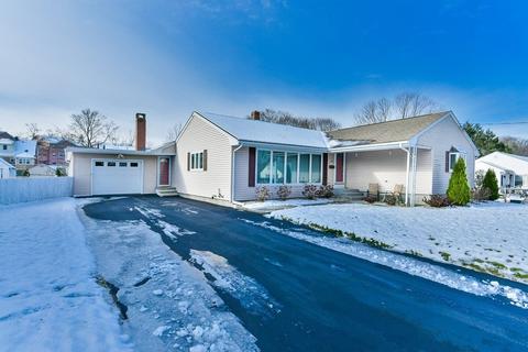 60 Hillside Ave, Webster, MA 01570 photo 2