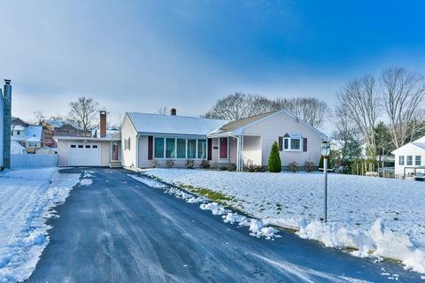 60 Hillside Ave, Webster, MA 01570 photo 3