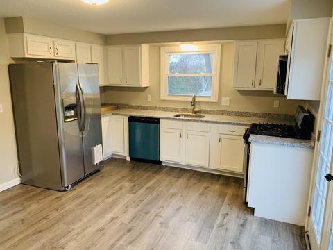 44 Danis St #C, Fall River, MA 02720 photo 2