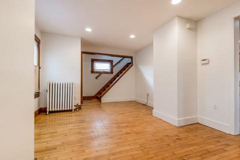 11 Prospect St, Maynard, MA 01754 photo 4