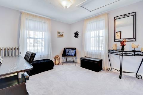 101 Fairview Ave, Chicopee, MA 01013 photo 17