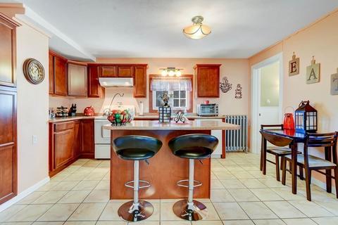 101 Fairview Ave, Chicopee, MA 01013 photo 7