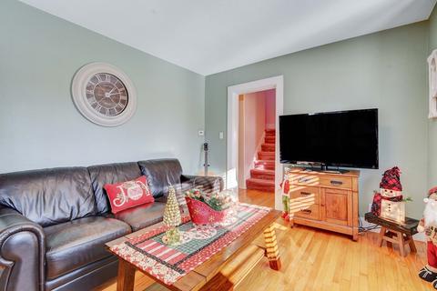 101 Fairview Ave, Chicopee, MA 01013 photo 11