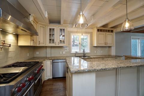 44 Avalon Cir, Barnstable, MA 02655 photo 2