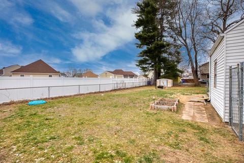 50 Montclair St, Springfield, MA 01104 photo 17