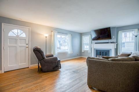 50 Montclair St, Springfield, MA 01104 photo 2