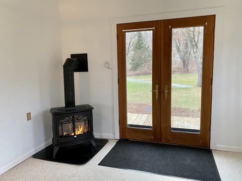 25 Jones Rd, Deerfield, MA 01342 photo 9