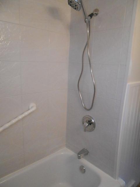 40 Tulsa St, Springfield, MA 01118 photo 14