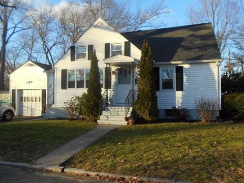 40 Tulsa St, Springfield, MA 01118 photo 2