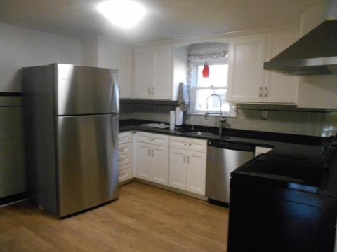 40 Tulsa St, Springfield, MA 01118 photo 9