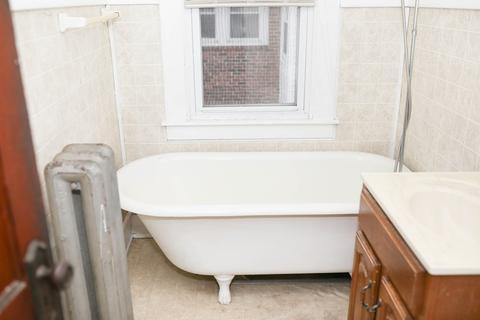 19 Nye St, Springfield, MA 01104 photo 13