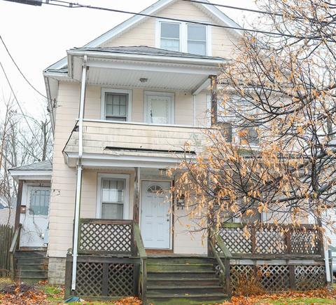 19 Nye St, Springfield, MA 01104 photo 1
