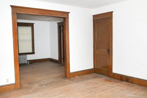 19 Nye St, Springfield, MA 01104 photo 11