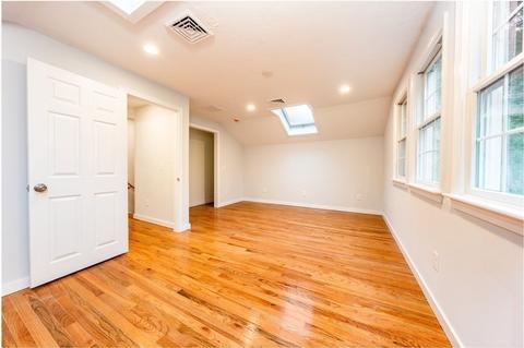 432 Skunknet Rd, Barnstable, MA 02632 photo 8