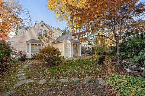 30 Irving St, Brookline, MA 02445 photo 32