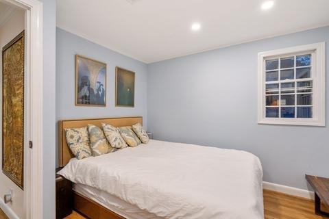 30 Irving St, Brookline, MA 02445 photo 26