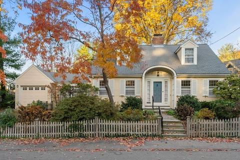 30 Irving St, Brookline, MA 02445 photo 2