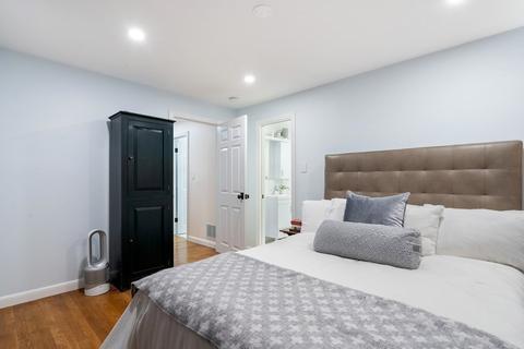 30 Irving St, Brookline, MA 02445 photo 20
