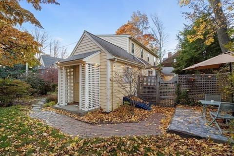30 Irving St, Brookline, MA 02445 photo 29