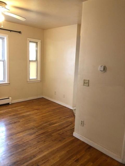 36 Vale St, Worcester, MA 01604 photo 4