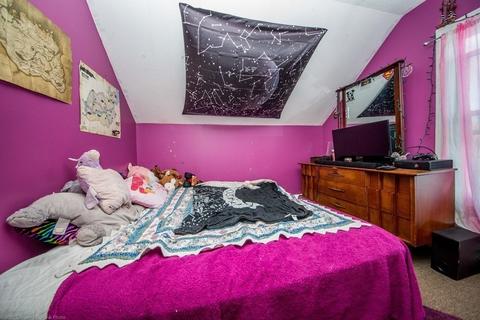 476 3rd St, Fall River, MA 02721 photo 16