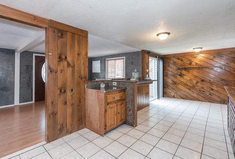 54 Aldrew Ter, Springfield, MA 01119 photo 13